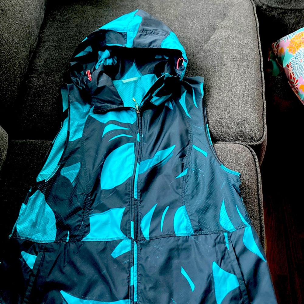 Women’s Lulu Vest